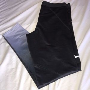 Nike Pro Hyperwarm leggings